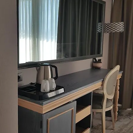 Hotel Imerhan *